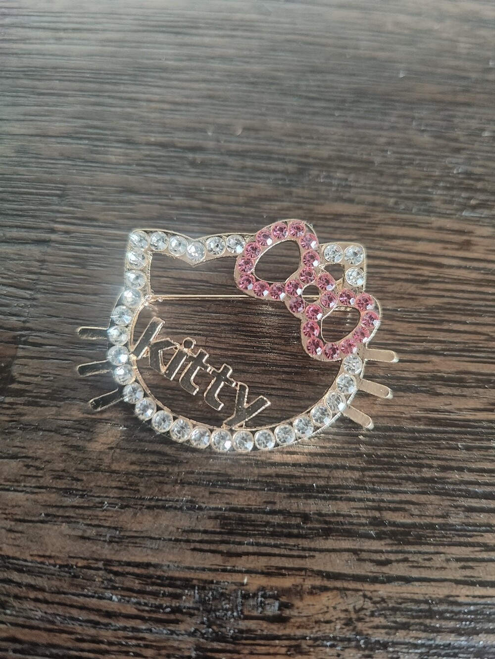 Hello Kitty Clear Crystal Face Brooch with Pink Bow